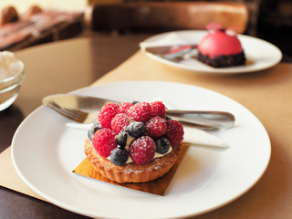 Berry brownie