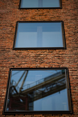 Spiegelung im Fenster