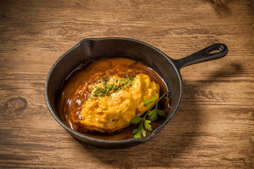 オムライス　Omelette