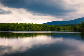 Obraz na płótnie Canvas Price Lake on the Blue Ridge Parkway