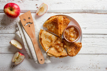 pancakes with apple sauce (jam)