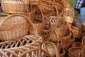 Плетеные корзины
