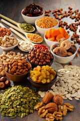 Composition with dried fruits and assorted nuts