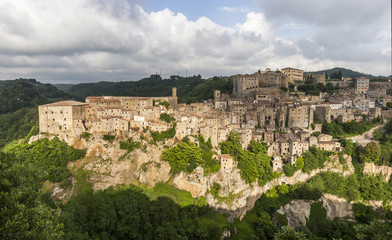Fototapeta na wymiar View of ancient town of Sorano, Italy
