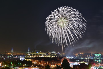 横浜の花火大会