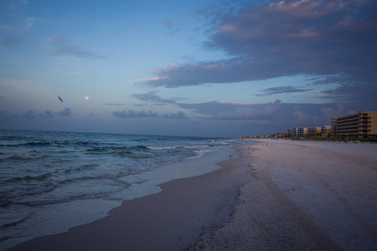 empty beach at sunsent