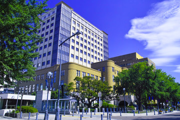 夏の横浜日本大通りの風景