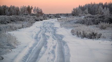 Fototapeta na wymiar winter road in snow