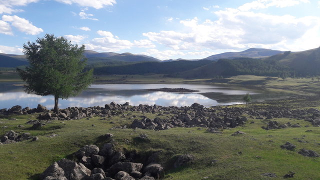 Mongolie - R&eacute;gion de 8 lacs - Lac central