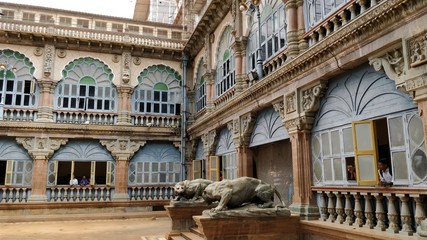 Fototapeta na wymiar Mysore Palace Temple Interior
