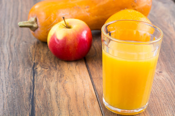 Fresh fruit juice for dietary nutrition