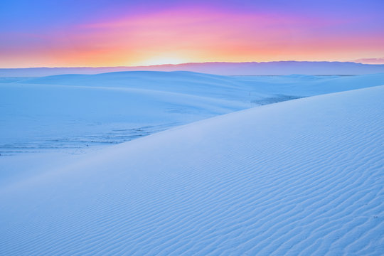 Sunrise @ White Sands National Monument