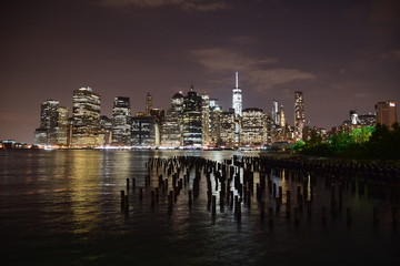 Fototapeta na wymiar Manatthan by night (New York)