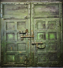 grunge door to old prison cell cachot