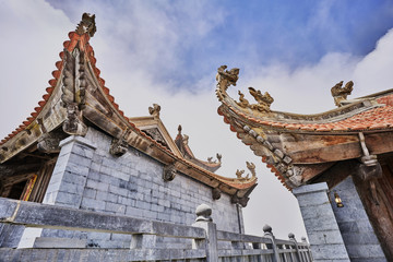 Fototapeta na wymiar beautiful buddhist temple in hanoi vietnam asia