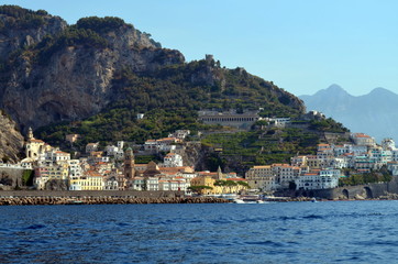 Fototapeta na wymiar Amalfi im Sommer
