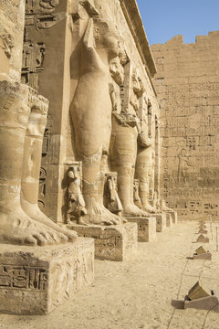 Egypt, Luxor, West Bank, The temple of Ramesses 111 at Medinet Habu, The second court