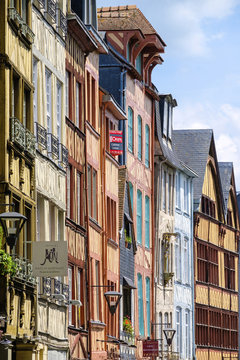 France, Normandy (Normandie), Seine-Maritime department, Rouen. Half-timbered buildings along Rue Martainville.