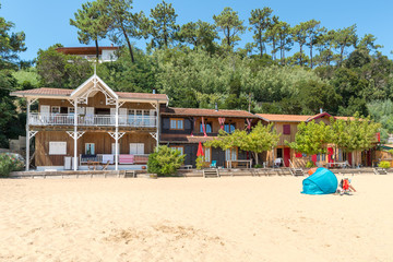 CAP FERRET (Arcachon Bay, France), maisons sur la plage du village de L'Herbe