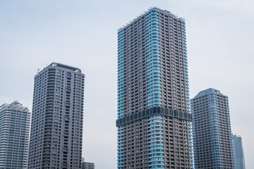 東京湾岸　豊洲運河に臨む高層住宅群６