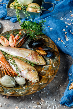 Image of seafood on plate