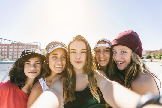 five girls making a selfie