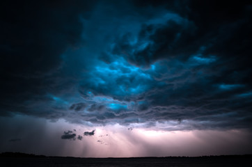 Fototapeta na wymiar Dramatic thunderstorm.