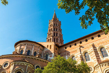 Fototapeta na wymiar Basilique Saint-Sernin à Toulouse en Haute-Garonne, Occitanie, France