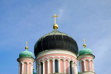 Fototapeta na wymiar Domes of the Alexander-Newski-Church in the Russian Colony Alexandrowka, Potsdam Germany.
