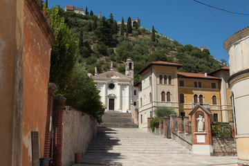 Strada per la Chiesa dei Carmini  Marostica