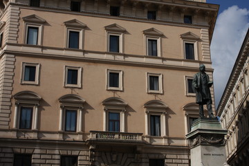 Fototapeta na wymiar Statue Marco Minghetti in Corso Vittorio Emanuele II, Rome, Italy