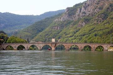 Fototapeta na wymiar old stone bridge Visegrad Bosnia