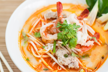 White noodle with Sour prawn soup or Tom Yum Kung noodles