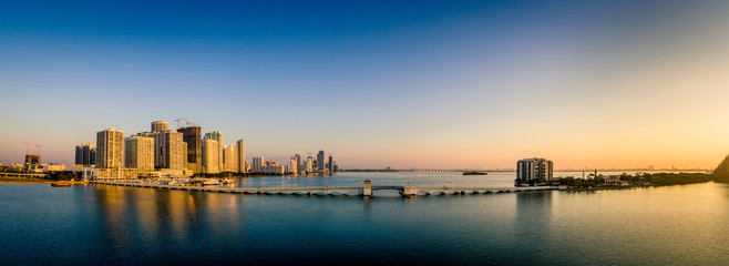 Fototapeta na wymiar Midtown Miami Sunrise