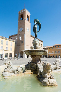 Fano, Pesaro, Marche, Italy. Palazzo del Podesta and Statua della Fortuna