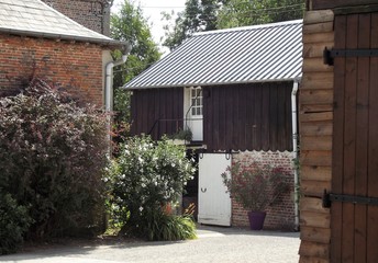 cabane fleurie