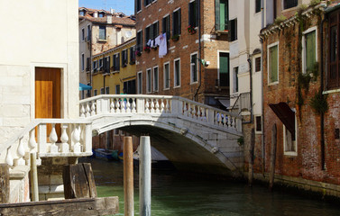 Fototapeta na wymiar pont de Venise