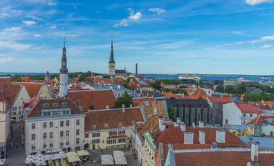 Fototapeta premium Beautiful panorama view of the Old Town in Tallinn Estonia