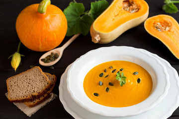  frische kürbiscremesuppe