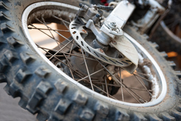 Motocross bike drive wheel and hub