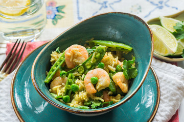 Thai prawn and pea pilaf