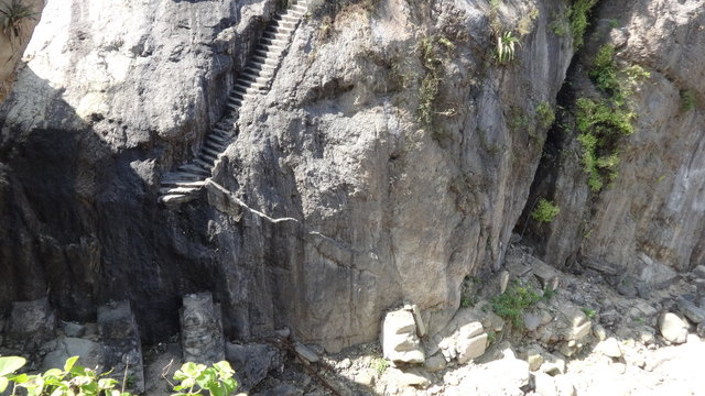 la cruz de motupe (cerro Chalp&oacute;n de Motupe)