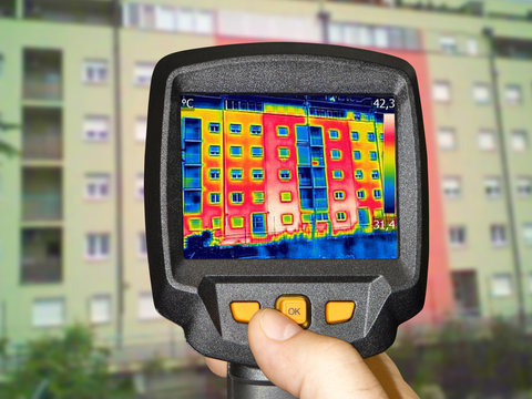 Recording Heat Loss at the Residential Building With Infrared Thermal Camera