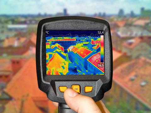 Recording panorama of Zagreb, With Thermal Camera showing difference temperature
