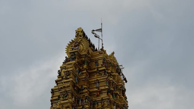 Top of the Sri Muthumariamman Thevasthanam hindu tempel in sri lanka
