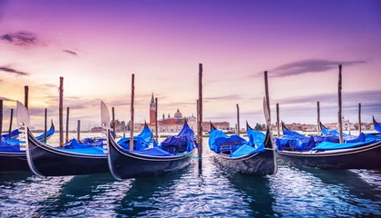 Fototapete Gondeln Venedig bei Sonnenaufgang