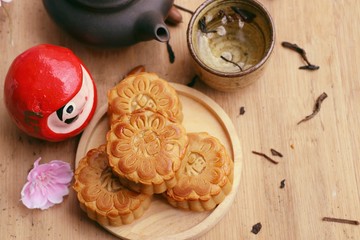 mooncake festival with hot tea