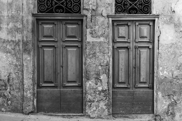 Maltese doors in Valletta