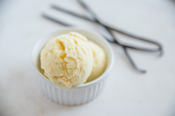 Vanille Eis 