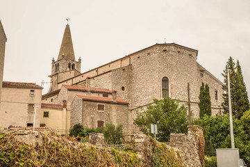 Fototapeta na wymiar Bale, Valle in Istrien, Kroatien